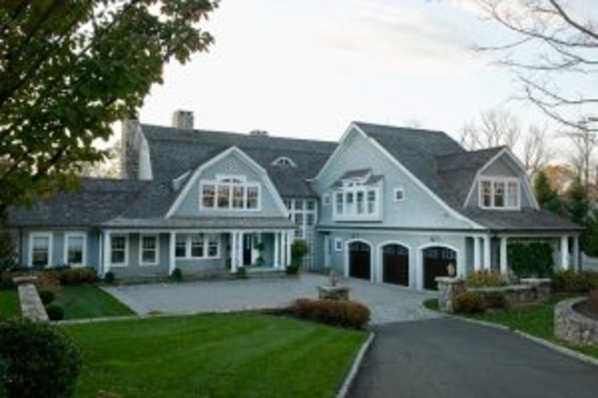 Shingle-Style Second Home Exterior