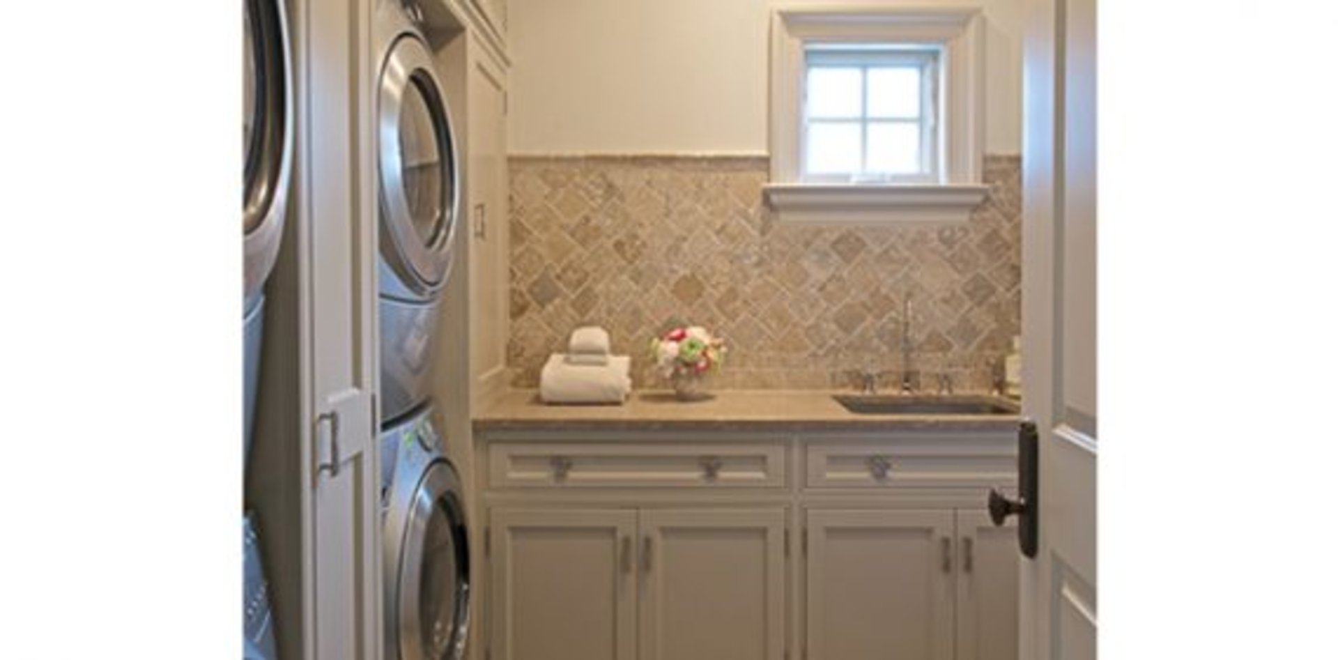 The Benefits of a New Custom Home vs an Existing Home