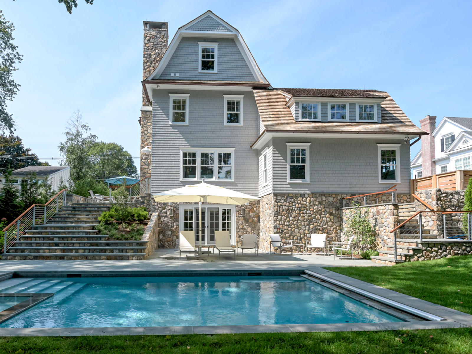 Multi‑level outdoor living
